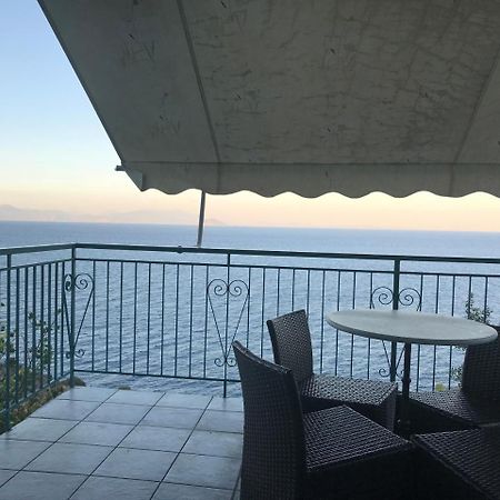 Villa Castle Sea View Paralio Astros Exterior photo